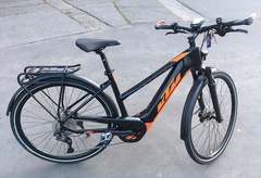 Elektrokolo KTM Macina Sport 630, černo-oranžové